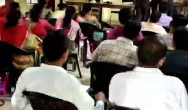 केरेडारी: बिरहोर को दिया गया प्रशिक्षण