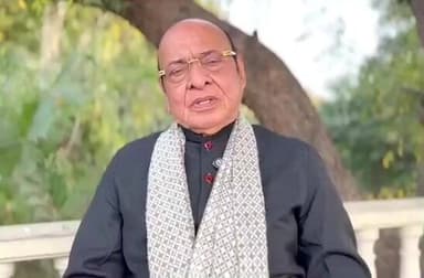 ગાંધીનગર: અમદાવાદ પકડાયેલા દારૂ પાર્ટી મામલે પૂર્વ મુખ્યમંત્રી શંકરસિંહ વાઘેલા નું નિવેદન