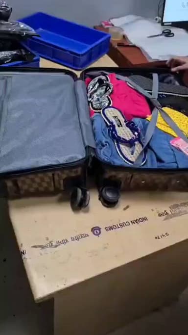 नजफगढ़: IGI Airport पर 12.9 किलो गांजा बरामद, महिला तस्कर गिरफ्तार