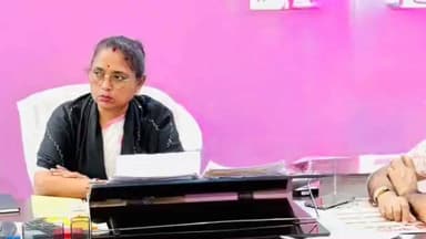 উদয়পুর: ভারতীয় জনতা পার্টি উদয়পুরের জেলার ছেলে গুরুত্বপূর্ণ বৈঠক পেনশন প্রাপ্ত ব্যক্তিদের নিয়ে জেলা সভানেত্রীর