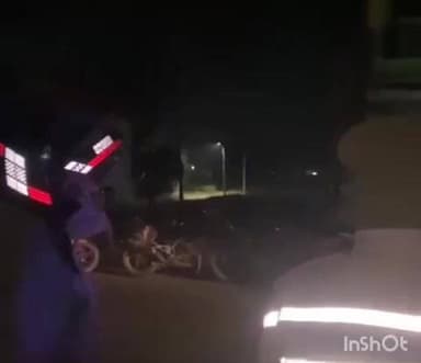 टांडा: बसखारी में प्रसव के बाद महिला की मौत, परिजनों ने क्लीनिक पर लापरवाही का आरोप लगाते हुए शव रखकर किया प्रदर्शन