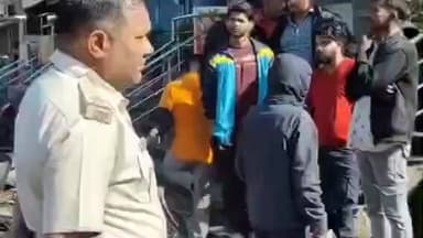 ରାଉରକେଲା ମ୍ୟୁନିସିପାଲଟି: ଜନଗହଳି ପୂର୍ଣ୍ଣ ରାଉରକେଲା ଷ୍ଟେସନ୍ ଅଞ୍ଚଳରେ ଯୁବକଙ୍କୁ ଛୁରୀ ଭୁଷି ହତ୍ୟା, ପୋଲିସ୍ ତଦନ୍ତ ଜାରି