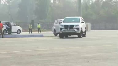 ଭୁବନେଶ୍ବର ମ୍ୟୁନିସିପାଲଟି କର୍ପୋରେସନ: ଛଅ ଦିନିଆ ଓଡ଼ିଶା ଗସ୍ତ ସାରି ଫେରିଗଲେ ରାଷ୍ଟ୍ରପତି ଦୌପତି ମୁର୍ମୁ, ଭୁବନେଶ୍ୱର ବିମାନ ବନ୍ଦର ରେ ପହଁଚିଲେ ମୁଖ୍ୟମନ୍ତ୍ରୀ