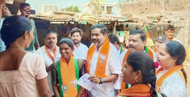 వర్ధన్నపేట: వర్ధన్నపేటలో ఎన్నికల ప్రచారంలో పాల్గొన్న బిజెపి జిల్లా అధ్యక్షుడు కేంద్ర ప్రభుత్వ సంక్షేమ పథకాల గెలిపిస్తాయని ధీమా