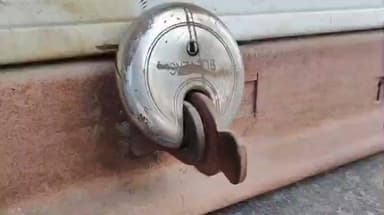 मंदसौर: गौवंश तस्करों पर कार्रवाई न होने से नाराज़ हिंदू संगठन ने कराया मंदसौर बंद, बजरंगबली को सौंपा ज्ञापन