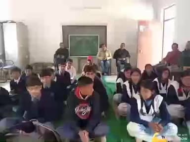 सतपुली: सिविल जज जूनियर डिवीजन सतपुली सुश्री नेहा ने शनिवार को 1 बजे राजकीय इंटर कॉलेज खेरासैण में छात्राओं को कानूनी जानकारी दी