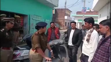 पुवायां: पुवायां थाना क्षेत्र के बड़ागांव में होली पर्व के मद्देनज़र लाट साहब जुलूस के मार्ग का किया निरीक्षण