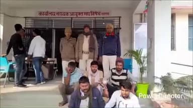 कहरा: उत्पाद पुलिस ने छापेमारी कर 5 शराबीयों को किया गिरफ्तार, सहरसा कोर्ट में पेश कर आगे की कार्रवाई में जुटी