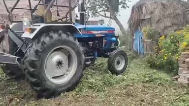 इटवा: जिगिना शुक्ल में प्रशासन की बड़ी कार्रवाई, नायब तहसीलदार इटवा की अगुवाई में सार्वजनिक रास्ते पर अतिक्रमण हटवाया गया