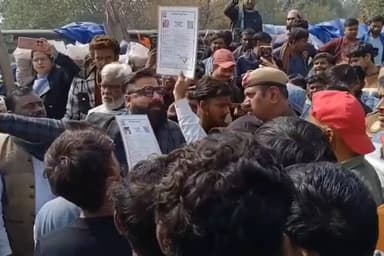 सिविल लाइन्स: पुरानी दिल्ली में अतिक्रमण हटाने पहुंची निगम की टीम का स्थानीय लोगों ने किया विरोध