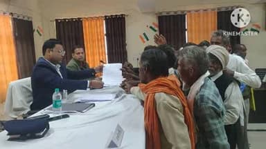 पाली: ग्राम क्योलारी के किसानों ने एसडीएम को प्रार्थना पत्र देकर गांव में भूमि की चकबंदी कराने की उठाई मांग