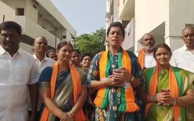 గద్వాల్: గద్వాల్ జిల్లాలో అభివృద్ధి జరగాలంటే భారతీయ జనతాపార్టితోనే సాధ్యం - జిల్లా ప్రధాన కార్యదర్శి డీకే. సిగ్ద రెడ్డి