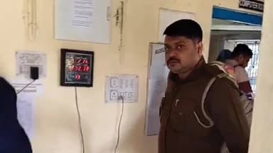 আউশগ্রাম ১: আউশগ্রামের বেরেন্ডায় গৃহস্থের বাড়িতে চুরি, তৎপরতার সঙ্গে দু'জন দুষ্কৃতীকে গ্রেপ্তার করল পুলিশ