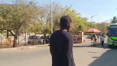 ನಂಜನಗೂಡು: ಶ್ರೀಕಂಟೇಶ್ವರಸ್ವಾಮಿ ಸನ್ನಿಧಿಯ ಪಾರ್ಕಿಂಗ್ ಶುಲ್ಕದಲ್ಲಿ ಸುಲಿಗೆ