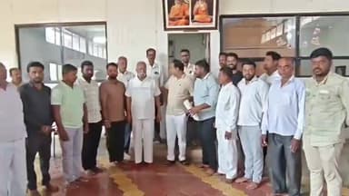 ಚಿಕ್ಕೋಡಿ: ತಾಲೂಕಿನ 4 ಏತ ನೀರಾವರಿ ಯೋಜನೆಗೆ 2 ಕೋಟಿ ಅನುದಾನ ಮಂಜೂರು: ಯಕ್ಸಂಬಾ ಪಟ್ಟಣದಲ್ಲಿ ಎಂಎಲ್ಸಿ ಪ್ರಕಾಶ ಹುಕ್ಕೇರಿ ಹೇಳಿಕೆ