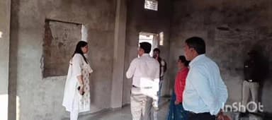 सामरी कुसमी: जिला पंचायत सीईओ ने सुदूर अंचल चैनपुर में लगाई ‘आवास चौपाल’, पहाड़ी कोरवा परिवारों से की चर्चा