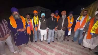 ਤਰਨਤਾਰਨ: ਹਲਕਾ ਖੇਮਕਰਨ ਵਿੱਚ ਅਕਾਲੀ ਦਲ ਬਾਦਲ ਨੂੰ ਝਟਕਾ ਕਈ ਪਰਿਵਾਰ ਵਿਧਾਇਕ ਸਰਵਨ ਸਿੰਘ ਧੁੰਨ ਦੀ ਅਗਵਾਈ ਹੇਠ ਆਪ ਚ ਸ਼ਾਮਿਲ
਼