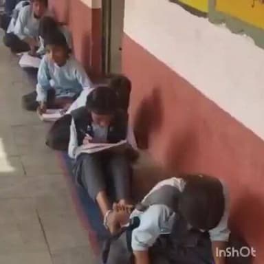 घाटोल: घाटोल : टिंबागामड़ी राजकीय उच्च प्राथमिक स्कूल में सेल्फ स्टीम और बॉडी कॉन्फिडेंस कार्यक्रम के तहत लिखित परीक्षा का आयोजन