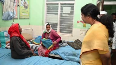 అసిఫాబాద్: రెబ్బెన ప్రాథమిక ఆరోగ్య కేంద్రాన్ని తనిఖీ చేసిన ఆసిఫాబాద్ జిల్లా కలెక్టర్ హరిత