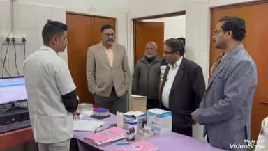 मड़िहान: डीएम ने सामुदायिक स्वास्थ्य केंद्र मड़िहान का किया निरीक्षण, कार्यों में लापरवाही पर फार्मासिस्ट को दी प्रतिकूल प्रविष्टि