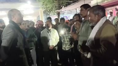 अशोक नगर: अस्पताल चौराहे पर ऑटो स्टैंड के लिए कलेक्टर से मिले ऑटो संघ के सदस्य, कलेक्टर ने जल्द व्यवस्था का आश्वासन दिया