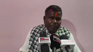 ମାଲକାନଗିରି: ଛତିଶଗଡ଼ ପ୍ରବେଶ ଉପରେ କଟକଣା ଥିବାରୁ ପଡ଼ୋଶୀ ଜିଲ୍ଲା ମାଲକାନାଗିରିରେ ଛତିଶଗଡ଼ର ପୂର୍ବତନ ମନ୍ତ୍ରୀ କବାସୀ ଲାଖମା
