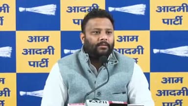 प्रीत विहार: आप के दबाव में दिल्ली सरकार ने बंद राशन दफ्तरों को खोला: कुलदीप कुमार, विधायक