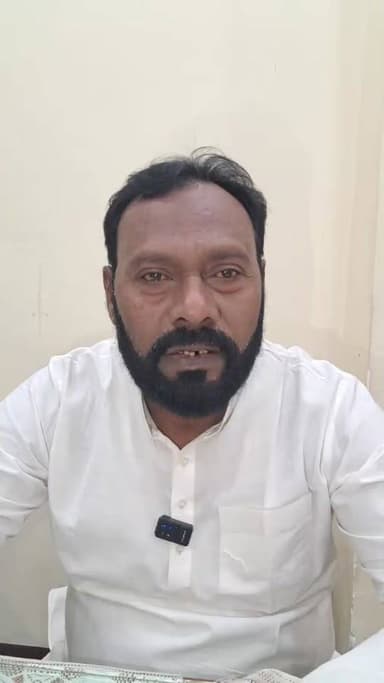 वार्ड नंबर 17 के पार्षद प्रत्यासी मोहम्मद नियाजुल आलम को चुनाव चिन्ह मिलने पर पहली प्रतिक्रिया!