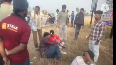 లేపాక్షి మండలం చోళ సముద్రం వద్ద కారు బోల్తా.
ఐదు మందికి గాయాలు.
హిందూపురం ఆస్పత్రికి తరలింపు.