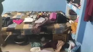 अजीतमल: कोतवाली क्षेत्र के सोनासी में चोरी, छत के रास्ते भाग निकले चोर, घर में अकेली सोती रही बेटी, लाखों का माल किया पार