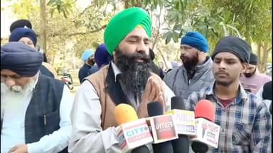 कांठ: कांठ डीएसएम डिग्री कॉलेज में सिख छात्र को परीक्षा से रोकने के मामले में जिलाधिकारी से मिला सिख समाज का प्रतिनिधिमंडल