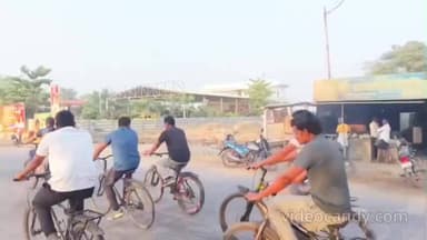 కనిగిరి: పట్టణంలో పోలీసులతో కలిసి సండే ఆన్ సైక్లింగ్ కార్యక్రమాన్ని నిర్వహించిన కనిగిరి సీఐ శ్రీనివాసులు