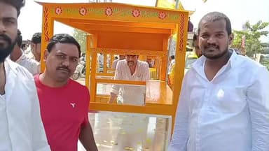 కనిగిరి: పట్టణంలో ఎమ్మెల్యే ఉగ్ర నరసింహారెడ్డి ఆధ్వర్యంలో నిరుపేదల జీవనోపాధికై 43 తోపుడుబండ్ల పంపిణీ