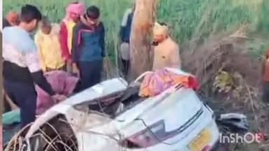 कुरावली: एटा में ओला कार हादसे में कुरावली के तीन लोगों की मौत, दो लोग गंभीर घायल