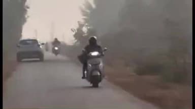 సూళ్లూరుపేట ప్రాంతంలో దట్టంగా పొగ మంచు, ఇబ్బంది పడ్డ వాహనదారులు