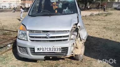 त्योंथर: सोहागी में मोटरसाइकिल और कार की टक्कर, 17 वर्षीय युवक की मौके पर मौत