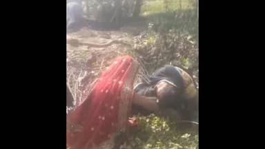 मनकापुर: खोडारे में दो महिला गुटों की मारपीट का वीडियो वायरल, रिश्तेदारों के बीच पुराना विवाद निकला