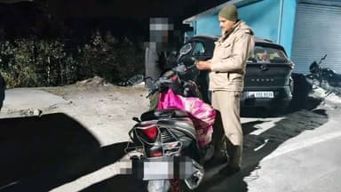 पिथौरागढ़: यातायात नियमों का उल्लंघन करने पर जनपद पुलिस ने 148 व्यक्तियों पर की चालान की कार्रवाई