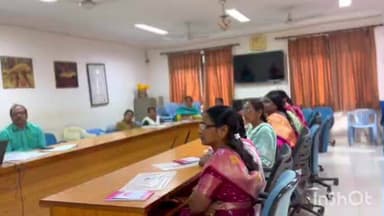 జమ్మికుంట: విభిన్న రంగాల్లో మహిళలకు చక్కటి ఆదాయ మార్గాలు : కరీంనగర్ జిల్లా కలెక్టర్ పమేలా సత్పతి