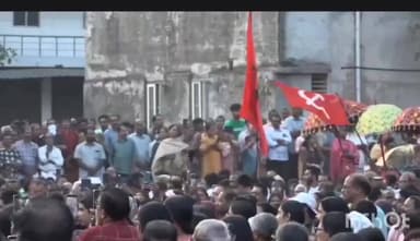 കോഴിക്കോട്: CPM സംസ്ഥാന സെക്രട്ടറി എം വി ഗോവിന്ദൻ നയിക്കുന്ന വികസന മുന്നേറ്റ ജാഥ ഇന്നത്തെ പര്യടനം മുതലക്കുളം മൈതാനിയിൽ സമാപിച്ചു