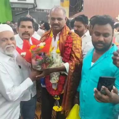 శింగనమల: బుక్కరాయ సముద్రం టిడిపి మండల కన్వీనర్ లక్ష్మీనారాయణ ఘనంగా శాలవాలతో సన్మానించిన టిడిపి నేతలు అభిమానులు