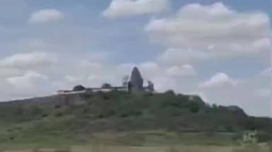 యర్రగొండపాలెం: త్రిపురాంతకం బాల త్రిపుర సుందరి దేవి అమ్మవారికి సారె సమర్పించిన భక్తులు