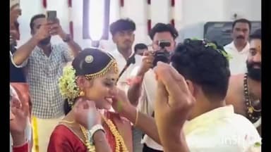 കോഴിക്കോട്: മണ്ണിടിച്ചിലിൽ മരിച്ച അർജുന്റെ സഹോദരി വിവാഹിത യായി,കോഴിക്കോട് കണ്ണാടിക്കൽ ഓഡിറ്റോറിയത്തിലായിരുന്നു വിവാഹം