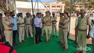 కరీంనగర్: మున్సిపల్ ఎన్నికల సన్నద్ధత : స్ట్రాంగ్ రూమ్లు, కౌంటింగ్ కేంద్రాలను పరిశీలించిన పోలీస్ కమిషనర్ గౌష్ ఆలం