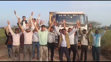 रूपवास: गांव गुर्जर–बलाई की सड़क की बदहाली से ग्रामीणों का सब्र टूटा,ग्रामीणों ने किया प्रदर्शन #jansamasya