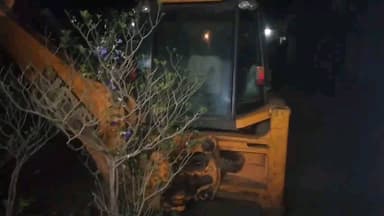 शहपुरा: सारस डोली गांव में खनिज विभाग ने अवैध मुरूम खनन कर रहे एक जेसीबी वाहन को जब्त कर मेंहदवानी पुलिस को सौंपा