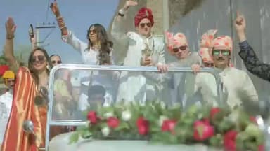 झुंझुनू: मंडावा में इटली–मुंबई का रिश्ता बना अंतरराष्ट्रीय मिसाल, वैदिक विवाह में 13 देशों से आए मेहमानों ने खेली फूलों की होली