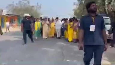 హైదరాబాదు నుండి కాలినడకన రేణిగుంటకు చేరుకున్న సినీ నిర్మాత బండ్ల గణేష్