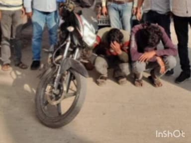 भद्रावती: मानोरा फाटा येथे पोलिसांची कारवाई 3 किलो 116 ग्रॅम गांजा सह दोन जण अटकेत