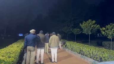 पंजाबी बाग: मोती नगर में चाकूबाजी की दो घटनाओं से फैली सनसनी, नौवीं के छात्र की मौत, एक युवक गंभीर घायल